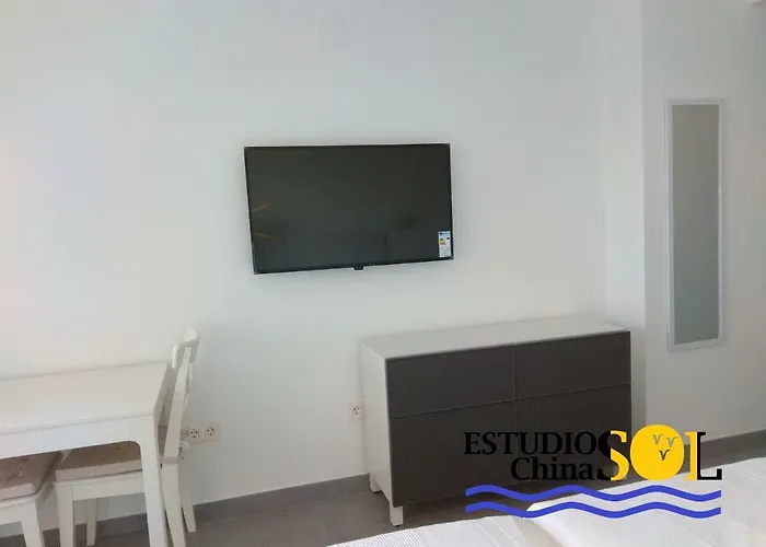 Estudios Chinasol Apartment